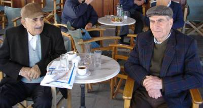 &Phi;&omega;&tau;&omicron;&gamma;&rho;&alpha;&phi;ί&alpha;: &Sigma;&tau;&alpha;ύ&rho;&omicron;&sigmaf; &Tau;&rho;&alpha;&gamma;ά&rho;&alpha;&sigmaf;