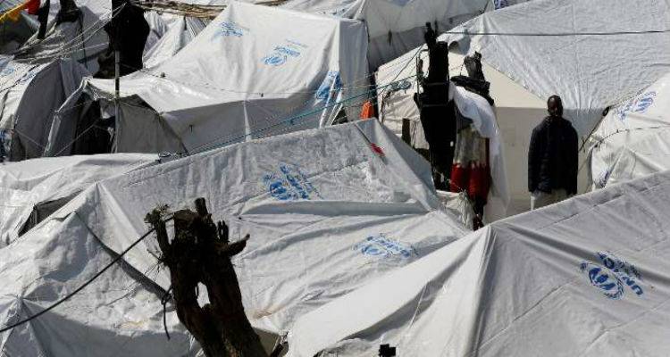 &Omicron; &delta;ή&mu;&alpha;&rho;&chi;&omicron;&sigmaf; &tau;&eta;&sigmaf; &Lambda;έ&sigma;&beta;&omicron;&upsilon; &kappa;&alpha;&tau;&eta;&gamma;&omicron;&rho;&epsilon;ί &tau;&eta;&nu; &kappa;&upsilon;&beta;έ&rho;&nu;&eta;&sigma;&eta; ό&tau;&iota; &mu;&epsilon;&tau;&alpha;&tau;&rho;έ&pi;&epsilon;&iota; &tau;&omicron; &nu;&eta;&sigma;ί &sigma;&epsilon; &phi;&upsilon;&lambda;&alpha;&kappa;ή &gamma;&iota;&alpha; &pi;&rho;ό&sigma;&phi;&upsilon;&gamma;&epsilon;&sigmaf;