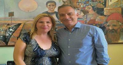 &Delta;ή&mu;&alpha;&rho;&chi;&omicron;&sigmaf; &Lambda;ή&mu;&nu;&omicron;&upsilon;: &Sigma;&upsilon;&nu;ά&nu;&tau;&eta;&sigma;&eta; &mu;&epsilon; &tau;&omicron;&nu; &Pi;&rho;ό&epsilon;&delta;&rho;&omicron; &tau;&eta;&sigmaf; &Epsilon;&Epsilon;&Tau;&Alpha;&Alpha;