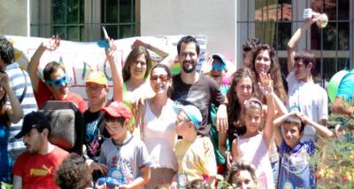 &Tau;&alpha; &Epsilon;&iota;&delta;&iota;&kappa;ά &sigma;&chi;&omicron;&lambda;&epsilon;ί&alpha; &tau;&eta;&sigmaf; &Lambda;ή&mu;&nu;&omicron;&upsilon; &kappa;&alpha;&iota; &omicron; &sigma;ύ&lambda;&lambda;&omicron;&gamma;&omicron;&sigmaf; "&Omicron;&rho;ί&zeta;&omicron;&nu;&tau;&epsilon;&sigmaf;" &tau;&iota;&mu;&omicron;ύ&nu; &tau;&eta;&nu; &Pi;&alpha;&gamma;&kappa;ό&sigma;&mu;&iota;&alpha; &Eta;&mu;έ&rho;&alpha; &Alpha;&tau;ό&mu;&omega;&nu; &mu;&epsilon; &alpha;&nu;&alpha;&pi;&eta;&rho;ί&alpha;