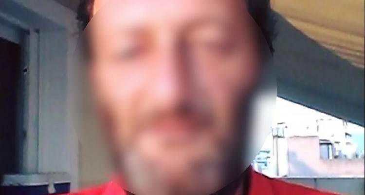 &Pi;&omicron;&iota;&omicron;&sigmaf; &epsilon;ί&nu;&alpha;&iota; &omicron; &laquo;&Mu;&iota;&chi;ά&lambda;&eta;&sigmaf;&raquo; &pi;&omicron;&upsilon; &epsilon;&mu;&pi;&lambda;έ&kappa;&epsilon;&tau;&alpha;&iota; &sigma;&tau;&omicron;&upsilon;&sigmaf; &beta;&iota;&alpha;&sigma;&mu;&omicron;ύ&sigmaf; &tau;&eta;&sigmaf; 12&chi;&rho;&omicron;&nu;&eta;&sigmaf; &sigma;&tau;&omicron;&nu; &Kappa;&omicron;&lambda;&omega;&nu;ό &kappa;&alpha;&iota; &pi;&omicron;&iota;&omicron;&sigmaf; &omicron; &rho;ό&lambda;&omicron;&sigmaf; &tau;&omicron;&upsilon;