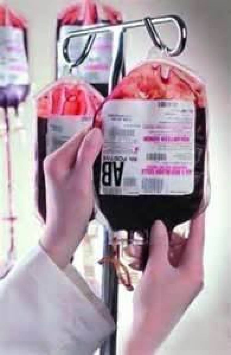 Αποζημίωση 800.000 ευρώ σε 25χρονη που μολύνθηκε με AIDS από μετάγγιση