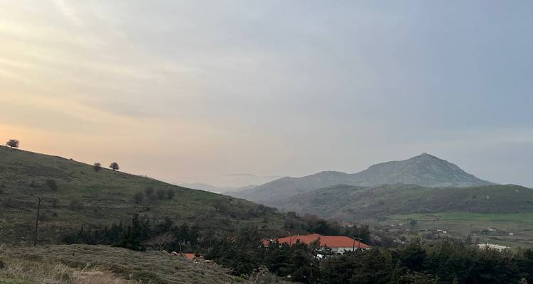 &Omicron; &kappa;&alpha;&iota;&rho;ό&sigmaf; &sigma;&tau;&eta; &Lambda;ή&mu;&nu;&omicron; &sigma;ή&mu;&epsilon;&rho;&alpha;