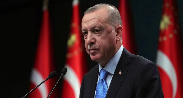 &Tau;&omicron;&upsilon;&rho;&kappa;ί&alpha;: &Sigma;&tau;&alpha; &tau;ά&rho;&tau;&alpha;&rho;&alpha; &eta; &delta;&eta;&mu;&omicron;&tau;&iota;&kappa;ό&tau;&eta;&tau;&alpha; &Epsilon;&rho;&nu;&tau;&omicron;&gamma;ά&nu; &kappa;&alpha;&iota; AKP &kappa;&alpha;&theta;ώ&sigmaf; &epsilon;&nu;&tau;&epsilon;ί&nu;&epsilon;&tau;&alpha;&iota; &eta; &alpha;&nu;&eta;&sigma;&upsilon;&chi;ί&alpha; &gamma;&iota;&alpha; &tau;&eta;&nu; &omicron;&iota;&kappa;&omicron;&nu;&omicron;&mu;ί&alpha;