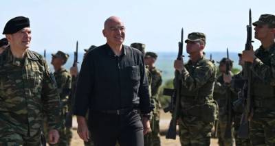 Καταργείται η θητεία σε Αεροπορία και Ναυτικό, όλοι στον Στρατό Ξηράς από το 2026 - Τι θα ανακοινώσει ο Δένδιας