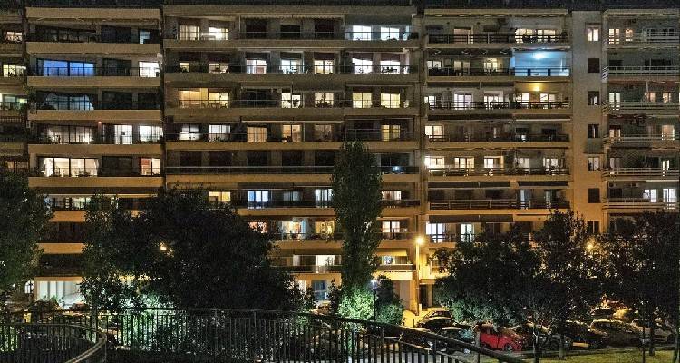 &Rho;&Alpha;&Epsilon;: &Tau;&omicron; &sigma;&chi;έ&delta;&iota;&omicron; &gamma;&iota;&alpha; &tau;&eta;&nu; &alpha;&nu;&tau;&iota;&mu;&epsilon;&tau;ώ&pi;&iota;&sigma;&eta; &kappa;&rho;ί&sigma;&epsilon;&omega;&nu; &sigma;&tau;&eta;&nu; &eta;&lambda;&epsilon;&kappa;&tau;&rho;&omicron;&pi;&alpha;&rho;&alpha;&gamma;&omega;&gamma;ή | &Pi;ό&tau;&epsilon; &theta;&alpha; &gamma;ί&nu;&omicron;&upsilon;&nu; &delta;&iota;&alpha;&kappa;&omicron;&pi;έ&sigmaf; &rho;&epsilon;ύ&mu;&alpha;&tau;&omicron;&sigmaf;