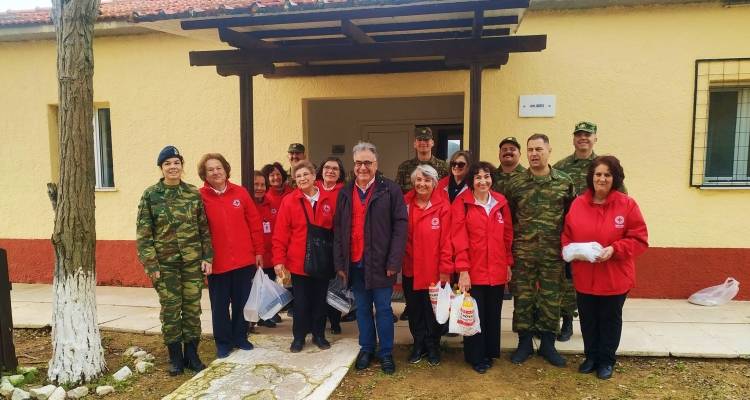 &Kappa;&omicron;&nu;&tau;ά &sigma;&tau;&omicron;&upsilon;&sigmaf; &Alpha;&kappa;&rho;ί&tau;&epsilon;&sigmaf; &omicron;&iota; &Epsilon;&theta;&epsilon;&lambda;&omicron;&nu;&tau;έ&sigmaf; &tau;&omicron;&upsilon; &Epsilon;&rho;&upsilon;&theta;&rho;&omicron;ύ &Sigma;&tau;&alpha;&upsilon;&rho;&omicron;ύ &Lambda;ή&mu;&nu;&omicron;&upsilon; &ndash; &Alpha;&gamma;ί&omicron;&upsilon; &Epsilon;&upsilon;&sigma;&tau;&rho;&alpha;&tau;ί&omicron;&upsilon;