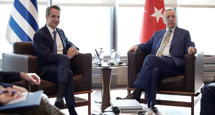 &Phi;&tau;ά&nu;&epsilon;&iota; &sigma;&tau;&iota;&sigmaf; 11 &omicron; &Epsilon;&rho;&nu;&tau;&omicron;&gamma;ά&nu; &sigma;&tau;&eta;&nu; &Alpha;&theta;ή&nu;&alpha;, &mu;&epsilon; &upsilon;&pi;&omicron;&upsilon;&rho;&gamma;&omicron;ύ&sigmaf; &kappa;&alpha;&iota; &sigma;&upsilon;&nu;&epsilon;&rho;&gamma;ά&tau;&epsilon;&sigmaf; | Ό&lambda;&omicron; &tau;&omicron; &pi;&rho;ό&gamma;&rho;&alpha;&mu;&mu;&alpha; &tau;&eta;&sigmaf; 5&omega;&rho;&eta;&sigmaf; &epsilon;&pi;ί&sigma;&kappa;&epsilon;&psi;&eta;&sigmaf;