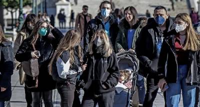 &Mu;έ&tau;&rho;&alpha; &gamma;&iota;&alpha; &tau;&eta;&nu; &pi;&alpha;&nu;&delta;&eta;&mu;ί&alpha;: &Tau;έ&lambda;&omicron;&sigmaf; &alpha;&pi;ό &tau;&omicron; &Sigma;ά&beta;&beta;&alpha;&tau;&omicron; &eta; &chi;&rho;ή&sigma;&eta; &mu;ά&sigma;&kappa;&alpha;&sigmaf; &sigma;&epsilon; &epsilon;&xi;&omega;&tau;&epsilon;&rho;&iota;&kappa;&omicron;ύ&sigmaf; &chi;ώ&rho;&omicron;&upsilon;&sigmaf;