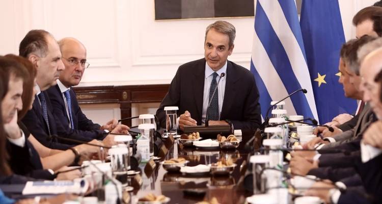 Προς παραίτηση ο Σκλήκας των ΕΛΤΑ -Το μεσημέρι η κυβέρνηση ανακοινώνει το νέο πλαίσιο