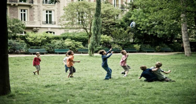 Όσοι μεγαλώσαμε στις αλάνες