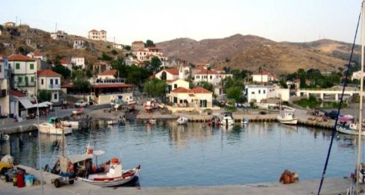 &Pi;&alpha;&rho;&alpha;&iota;&tau;ή&theta;&eta;&kappa;&alpha;&nu; &omicron;&iota; &gamma;&iota;&alpha;&tau;&rho;&omicron;ί &tau;&omicron;&upsilon; &Alpha;&eta; &Sigma;&tau;&rho;ά&tau;&eta; | &Sigma;&tau;&rho;&alpha;&tau;&iota;&omega;&tau;&iota;&kappa;ό&sigmaf; &gamma;&iota;&alpha;&tau;&rho;ό&sigmaf; &pi;&rho;&omicron;&sigma;&omega;&rho;&iota;&nu;ά &sigma;&tau;&omicron; &nu;&eta;&sigma;ί