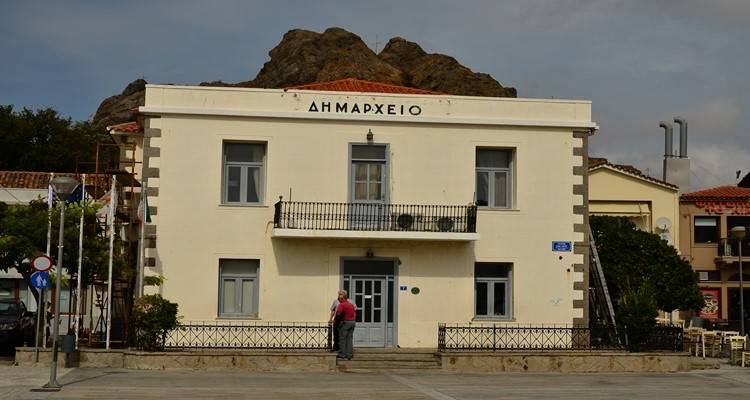 &Tau;&eta; &mu;&eta; &epsilon;&phi;&alpha;&rho;&mu;&omicron;&gamma;ή &tau;&eta;&sigmaf; &Pi;&Nu;&Pi; &alpha;&pi;&omicron;&phi;ά&sigma;&iota;&sigma;&epsilon; &mu;&epsilon; &psi;ή&phi;&iota;&sigma;&mu;ά &tau;&omicron;&upsilon; &tau;&omicron; &delta;&eta;&mu;&omicron;&tau;&iota;&kappa;ό &sigma;&upsilon;&mu;&beta;&omicron;ύ&lambda;&iota;&omicron; &tau;&omicron;&upsilon; &Delta;ή&mu;&omicron;&upsilon; &Lambda;ή&mu;&nu;&omicron;&upsilon;