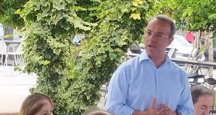 &Sigma;&tau;&eta; &Lambda;ή&mu;&nu;&omicron; &gamma;&iota;&alpha; &delta;&iota;&alpha;&kappa;&omicron;&pi;έ&sigmaf; &omicron; &Chi;&rho;ή&sigma;&tau;&omicron;&sigmaf; &Sigma;&tau;&alpha;ϊ&kappa;&omicron;ύ&rho;&alpha;&sigmaf;