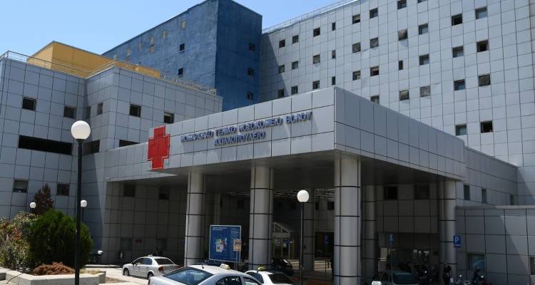 &Beta;ό&lambda;&omicron;&sigmaf;: &Kappa;&rho;&omicron;ύ&sigma;&mu;&alpha; &iota;&omicron;&gamma;&epsilon;&nu;&omicron;ύ&sigmaf; &mu;&eta;&nu;&iota;&gamma;&gamma;ί&tau;&iota;&delta;&alpha;&sigmaf; &sigma;&epsilon; &delta;&eta;&mu;&omicron;&tau;&iota;&kappa;ό &sigma;&chi;&omicron;&lambda;&epsilon;ί&omicron; -&Sigma;&tau;&omicron; &nu;&omicron;&sigma;&omicron;&kappa;&omicron;&mu;&epsilon;ί&omicron; &omicron; &mu;&alpha;&theta;&eta;&tau;ή&sigmaf;