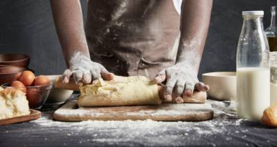 Κρέπες, βάφλες, λουκουμάδες, τηγανίτες ή τηγανόψωμα; Συνταγές για πρωινό ή σνακ που θα λατρέψετε