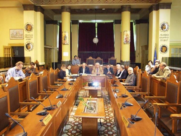 &Sigma;&upsilon;&nu;&epsilon;&delta;&rho;ί&alpha;&sigma;&epsilon; &tau;&omicron; &pi;&rho;&omega;ί &mu;έ&sigma;&omega; &tau;&eta;&lambda;&epsilon;&delta;&iota;ά&sigma;&kappa;&epsilon;&psi;&eta;&sigmaf; &eta; &Pi;&epsilon;&rho;&iota;&phi;&epsilon;&rho;&epsilon;&iota;&alpha;&kappa;ή &Epsilon;&pi;&iota;&tau;&rho;&omicron;&pi;ή &Delta;&iota;&alpha;&beta;&omicron;ύ&lambda;&epsilon;&upsilon;&sigma;&eta;&sigmaf;