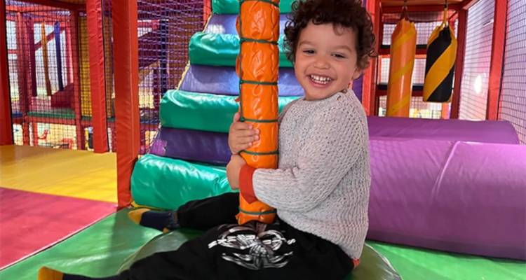 Αυτό το 2 ετών αγόρι έγινε το νεότερο μέλος της Mensa, του κλαμπ με τις ευφυΐες -Δεν διανοείστε τι κάνει