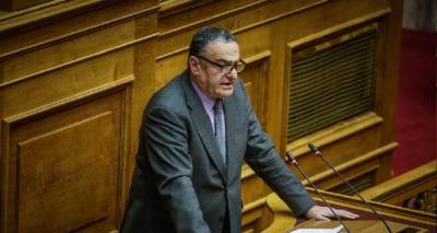&Alpha;&theta;&alpha;&nu;&alpha;&sigma;ί&omicron;&upsilon;: &Omicron;&upsilon;&delta;έ&pi;&omicron;&tau;&epsilon; &alpha;&mu;&phi;&iota;&sigma;&beta;ή&tau;&eta;&sigma;&alpha; &tau;&omicron;&nu; &pi;&alpha;&tau;&rho;&iota;&omega;&tau;&iota;&sigma;&mu;ό &tau;&omega;&nu; &sigma;&upsilon;&nu;&alpha;&delta;έ&lambda;&phi;&omega;&nu; &mu;&omicron;&upsilon; &beta;&omicron;&upsilon;&lambda;&epsilon;&upsilon;&tau;ώ&nu; &alpha;&nu;&epsilon;&xi;&alpha;&rho;&tau;ή&tau;&omega;&sigmaf; &theta;&rho;&eta;&sigma;&kappa;&epsilon;ύ&mu;&alpha;&tau;&omicron;&sigmaf;