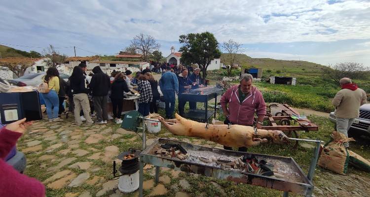 &Mu;&Epsilon;&Sigma; &laquo;&Omicron; Ά&gamma;&iota;&omicron;&sigmaf; &Delta;&eta;&mu;ή&tau;&rho;&iota;&omicron;&sigmaf;&raquo;: &Sigma;&tau;&omicron; &Kappa;&omicron;&upsilon;&rho;&omicron;ύ&nu;&iota; ό&pi;&omega;&sigmaf; &pi;&alpha;&lambda;&iota;ά! | &laquo;&Sigma;&alpha;&sigmaf; &epsilon;&upsilon;&chi;&alpha;&rho;&iota;&sigma;&tau;&omicron;ύ&mu;&epsilon;&raquo;