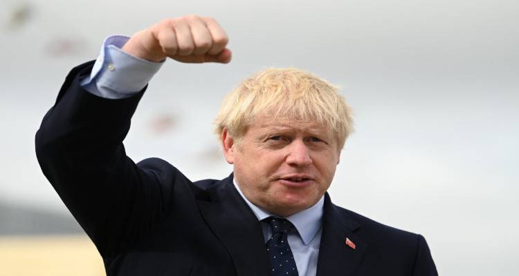Brexit : &Omicron; &Mu;&pi;ό&rho;&iota;&sigmaf; &Tau;&zeta;ό&nu;&sigma;&omicron;&nu; &pi;&alpha;&rho;&omicron;&mu;&omicron;&iota;ά&zeta;&epsilon;&iota; &tau;&omicron;&nu; &epsilon;&alpha;&upsilon;&tau;ό &tau;&omicron;&upsilon; &mu;&epsilon; &tau;&omicron;&nu; &laquo;&Alpha;&pi;ί&theta;&alpha;&nu;&omicron; &Chi;&alpha;&lambda;&kappa;&raquo;
