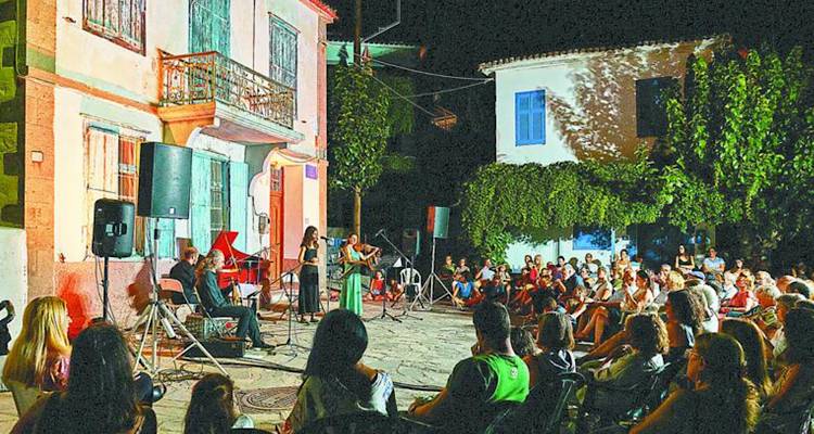 &Omicron; Kournos &gamma;ί&nu;&epsilon;&tau;&alpha;&iota; &epsilon;&sigma;&tau;ί&alpha; &kappa;&alpha;&lambda;&lambda;&iota;&tau;&epsilon;&chi;&nu;&iota;&kappa;ή&sigmaf; &upsilon;&pi;έ&rho;&beta;&alpha;&sigma;&eta;&sigmaf; | &Omicron;&lambda;&omicron;&sigma;έ&lambda;&iota;&delta;&omicron; &alpha;&phi;&iota;έ&rho;&omega;&mu;&alpha; &tau;&eta;&sigmaf; &epsilon;&phi;&eta;&mu;&epsilon;&rho;ί&delta;&alpha;&sigmaf; &laquo;&Tau;&alpha; &Nu;έ&alpha;&raquo; &sigma;&tau;&omicron; &phi;&epsilon;&sigma;&tau;&iota;&beta;ά&lambda; &pi;&omicron;&upsilon; &alpha;&lambda;&lambda;ά&zeta;&epsilon;&iota; &tau;&omicron;&nu; &pi;&omicron;&lambda;&iota;&tau;&iota;&sigma;&tau;&iota;&kappa;ό &chi;ά&rho;&tau;&eta; &tau;&eta;&sigmaf; &Lambda;ή&mu;&nu;&omicron;&upsilon;