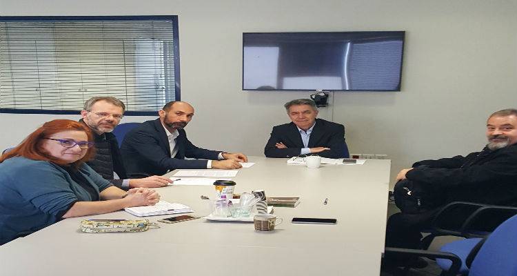 &Gamma;. &Pi;ά&lambda;&lambda;&eta;&sigmaf;: &Sigma;&upsilon;&nu;ά&nu;&tau;&eta;&sigma;&eta; &mu;&epsilon; &Gamma;.&Gamma;. &Alpha;&gamma;&rho;&omicron;&tau;&iota;&kappa;ή&sigmaf; &Alpha;&nu;ά&pi;&tau;&upsilon;&xi;&eta;&sigmaf;