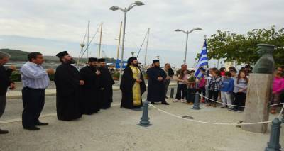 &laquo;&Epsilon;&lambda;&epsilon;&upsilon;&theta;έ&rho;&iota;&alpha; &Lambda;ή&mu;&nu;&omicron;&upsilon;&raquo; &mu;έ&rho;&alpha; 2&eta; (photos)