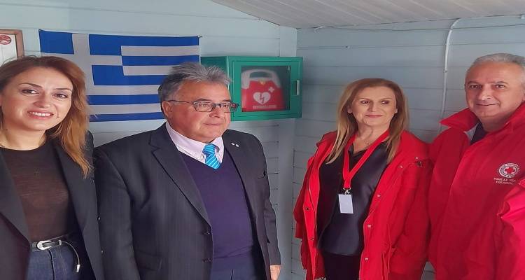 Μύρινα: Απινιδωτή απέκτησε η Πλατεία Βενιζέλου
