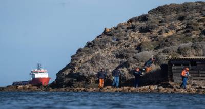 &Alpha;&pi;&omicron;&sigma;&tau;&omicron;&lambda;ή &tau;&omicron;&upsilon; &Tau;&upsilon;&phi;ώ&nu;&alpha; &sigma;&tau;&eta; &Lambda;ή&mu;&nu;&omicron; (photos)