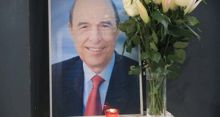 &Tau;&eta;&nu; &Pi;έ&mu;&pi;&tau;&eta; &eta; &kappa;&eta;&delta;&epsilon;ί&alpha; &tau;&omicron;&upsilon; &Kappa;ώ&sigma;&tau;&alpha; &Sigma;&eta;&mu;ί&tau;&eta; | &Tau;&iota; &sigma;&eta;&mu;&alpha;ί&nu;&epsilon;&iota; &gamma;&iota;&alpha; &sigma;&chi;&omicron;&lambda;&epsilon;ί&alpha; &kappa;&alpha;&iota; &Delta;&eta;&mu;ό&sigma;&iota;&omicron; &tau;&omicron; &tau;&epsilon;&tau;&rho;&alpha;ή&mu;&epsilon;&rho;&omicron; &epsilon;&theta;&nu;&iota;&kappa;ό &pi;έ&nu;&theta;&omicron;&sigmaf;