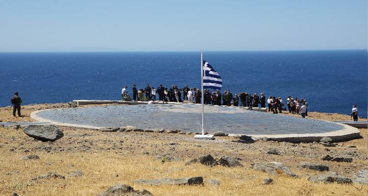 &Omicron; &Delta;ή&mu;&omicron;&sigmaf; &Alpha;&gamma;. &Epsilon;&upsilon;&sigma;&tau;&rho;&alpha;&tau;ί&omicron;&upsilon; &gamma;&iota;&alpha; &tau;&eta;&nu; &epsilon;&kappa;&delta;ή&lambda;&omega;&sigma;&eta; &sigma;&tau;&eta; &mu;&nu;ή&mu;&eta; &tau;&omicron;&upsilon; &Upsilon;&pi;&omicron;&sigma;&mu;&eta;&nu;&alpha;&gamma;&omicron;ύ &Nu;&iota;&kappa;ό&lambda;&alpha;&omicron;&upsilon; &Sigma;&iota;&alpha;&lambda;&mu;ά