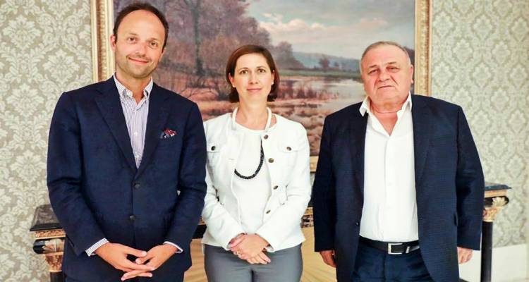 Ο Π. Μπούμπουρας συμμετέχει στη διοργάνωση διατλαντικού συνεδρίου στο Κίεβο