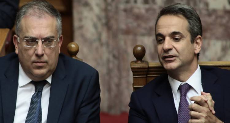 &Iota;&sigma;&tau;&omicron;&rho;&iota;&kappa;ή &sigma;&upsilon;&nu;&alpha;ί&nu;&epsilon;&sigma;&eta;: &Pi;έ&rho;&alpha;&sigma;&epsilon; &mu;&epsilon; &pi;&lambda;&epsilon;&iota;&omicron;&psi;&eta;&phi;ί&alpha; 288 &beta;&omicron;&upsilon;&lambda;&epsilon;&upsilon;&tau;ώ&nu; &eta; &psi;ή&phi;&omicron;&sigmaf; &alpha;&pi;&omicron;&delta;ή&mu;&omega;&nu;