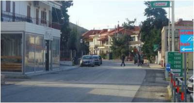 &Mu;ύ&rho;&iota;&nu;&alpha;: &Kappa;&upsilon;&kappa;&lambda;&omicron;&phi;&omicron;&rho;&iota;&alpha;&kappa;έ&sigmaf; &rho;&upsilon;&theta;&mu;ί&sigma;&epsilon;&iota;&sigmaf; &sigma;&tau;&eta; &Lambda;&epsilon;&omega;&phi;ό&rho;&omicron; &Delta;&eta;&mu;&omicron;&kappa;&rho;&alpha;&tau;ί&alpha;&sigmaf;