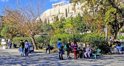 &Sigma;&tau;&alpha; 36.246 &tau;&alpha; &nu;έ&alpha; &kappa;&rho;&omicron;ύ&sigma;&mu;&alpha;&tau;&alpha;, &tau;&alpha; 13.104 &sigma;&tau;&eta;&nu; &Alpha;&tau;&tau;&iota;&kappa;ή