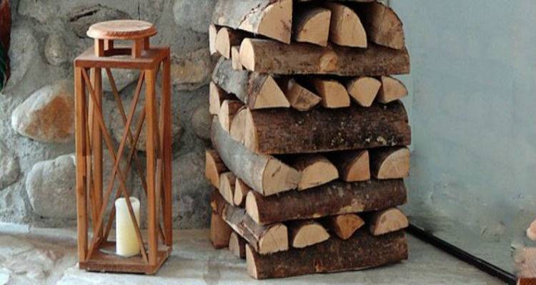 Δρυς, οξιά, ελιά -Πώς θα αγοράσουμε τα κατάλληλα ξύλα για το τζάκι μας