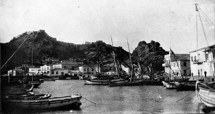 &Epsilon;&kappa;&delta;ή&lambda;&omega;&sigma;&eta; &sigma;&tau;&eta; &Lambda;ή&mu;&nu;&omicron; &mu;&epsilon; &theta;έ&mu;&alpha;: &laquo;&Mu;ά&theta;&eta;&mu;&alpha; &Iota;&sigma;&tau;&omicron;&rho;ί&alpha;&sigmaf; - &Eta; &Epsilon;&theta;&nu;&iota;&kappa;ή &mu;&alpha;&sigmaf; &Pi;&epsilon;&rho;&iota;&pi;έ&tau;&epsilon;&iota;&alpha;&raquo;