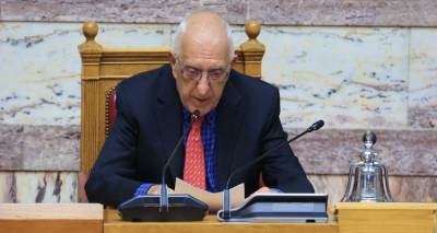 Στην Επιτροπή Δεοντολογίας παραπέμπει ο Κακλαμάνης τη Ζωή Κωνσταντοπούλου