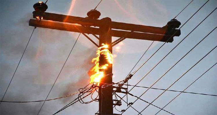 &Phi;&omega;&tau;&iota;ά &pi;&rho;&iota;&nu; &alpha;&pi;ό &lambda;ί&gamma;&omicron; &sigma;&epsilon; &sigma;&tau;ύ&lambda;&omicron; &tau;&eta;&sigmaf; &Delta;&Epsilon;&Eta; &sigma;&tau;&omicron;&nu; &Epsilon;&beta;&gamma;ά&tau;&eta;