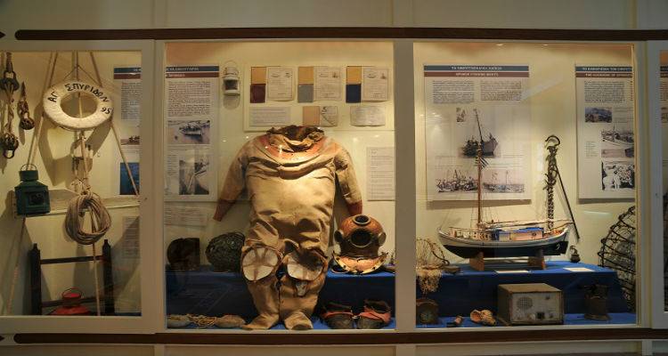 &Omicron;&iota; &sigma;&phi;&omicron;&upsilon;&gamma;&gamma;&alpha;&rho;ά&delta;&epsilon;&sigmaf; &tau;&eta;&sigmaf; &Kappa;&omicron;ύ&tau;&alpha;&lambda;&eta;&sigmaf; &pi;&omicron;&upsilon; ά&lambda;&lambda;&alpha;&xi;&alpha;&nu; &tau;&eta; &Lambda;ή&mu;&nu;&omicron;&hellip;