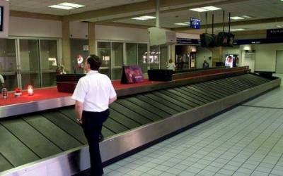 Τραγικός θάνατος για βρέφος πάνω σε ιμάντα αποσκευών