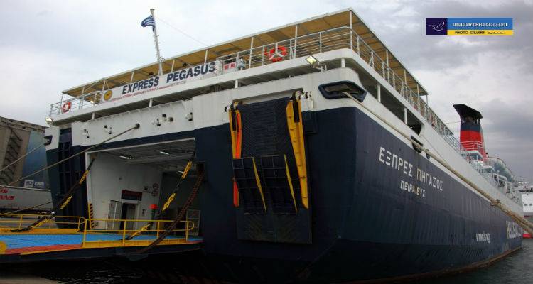 Στο παλιό λιμάνι της Μύρινας θα δέσει τελικά το «Πήγασος»