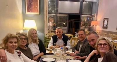 &Sigma;&tau;&eta; &Lambda;ή&mu;&nu;&omicron; &gamma;&iota;&alpha; &iota;&delta;&iota;&omega;&tau;&iota;&kappa;ή &epsilon;&pi;ί&sigma;&kappa;&epsilon;&psi;&eta; &omicron; &pi;&rho;ώ&eta;&nu; &alpha;&rho;&chi;&eta;&gamma;ό&sigmaf; &Gamma;&Epsilon;&Epsilon;&Theta;&Alpha; &Kappa;&omega;&nu;/&nu;&omicron;&sigmaf; &Phi;&lambda;ώ&rho;&omicron;&sigmaf;