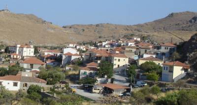 Τελευταία εξέλιξη: Υπό έλεγχο η φωτιά στο Θάνος