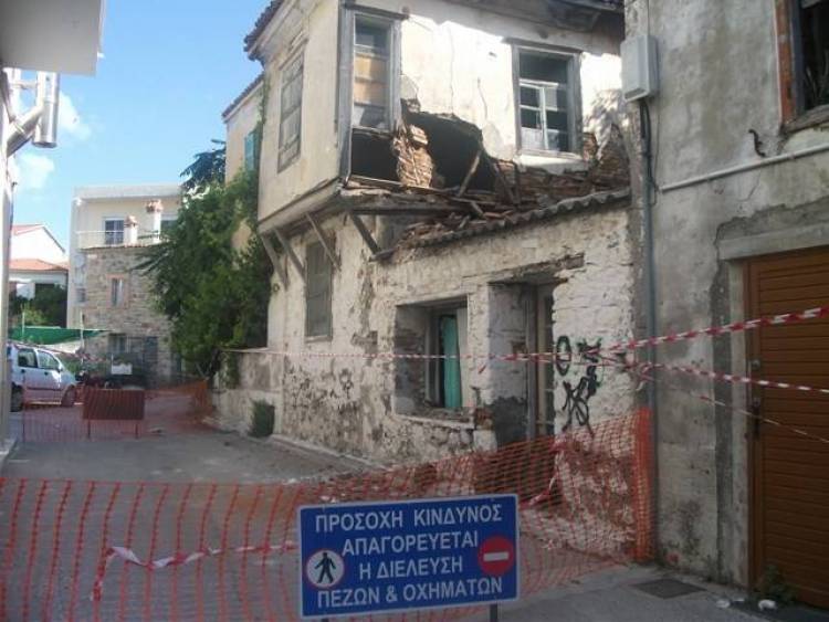 &Nu;έ&alpha; &sigma;&epsilon;&iota;&sigma;&mu;&iota;&kappa;ή &delta;ό&nu;&eta;&sigma;&eta; 4.1 R &sigma;ή&mu;&epsilon;&rho;&alpha; &tau;&omicron; &pi;&rho;&omega;ί | &Kappa;&lambda;&epsilon;&iota;&sigma;&tau;ή &omicron;&delta;ό&sigmaf; &sigma;&tau;&eta; &Mu;ύ&rho;&iota;&nu;&alpha; &lambda;ό&gamma;&omega; &epsilon;&pi;&iota;&kappa;&iota;&nu;&delta;&upsilon;&nu;ό&tau;&eta;&tau;&alpha;&sigmaf; (photos)