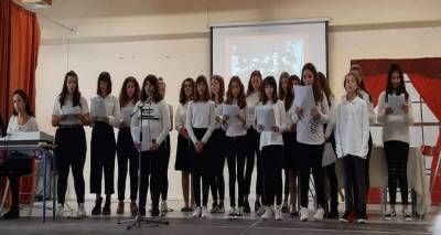 &Gamma;&epsilon;&nu;&iota;&kappa;ό &Lambda;ύ&kappa;&epsilon;&iota;&omicron; &kappa;&alpha;&iota; &Gamma;&upsilon;&mu;&nu;ά&sigma;&iota;&omicron; &Mu;&omicron;ύ&delta;&rho;&omicron;&upsilon; &tau;ί&mu;&eta;&sigma;&alpha;&nu; &tau;&omicron; &Pi;&omicron;&lambda;&upsilon;&tau;&epsilon;&chi;&nu;&epsilon;ί&omicron; (photos &amp; video)