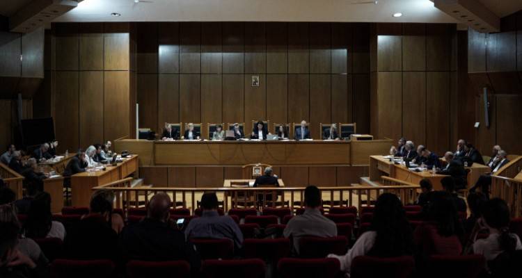 &Sigma;ή&mu;&epsilon;&rho;&alpha; &eta; &epsilon;&tau;&upsilon;&mu;&eta;&gamma;&omicron;&rho;ί&alpha; &gamma;&iota;&alpha; &tau;&eta;&nu; &iota;&sigma;&tau;&omicron;&rho;&iota;&kappa;ή &delta;ί&kappa;&eta; &tau;&eta;&sigmaf; &Chi;&rho;&upsilon;&sigma;ή&sigmaf; &Alpha;&upsilon;&gamma;ή&sigmaf; | &Pi;&omicron;&iota;&omicron;&iota; &delta;&iota;&kappa;ά&zeta;&omicron;&nu;&tau;&alpha;&iota;, &mu;&epsilon; &pi;&omicron;&iota;&epsilon;&sigmaf; &kappa;&alpha;&tau;&eta;&gamma;&omicron;&rho;ί&epsilon;&sigmaf;