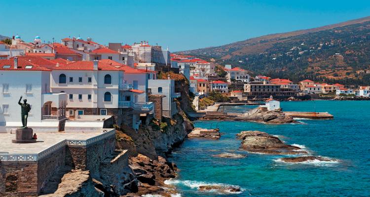 Η Άνδρος επιδιώκει ακτοπλοϊκή σύνδεση με Λήμνο και Άγιο Ευστράτιο