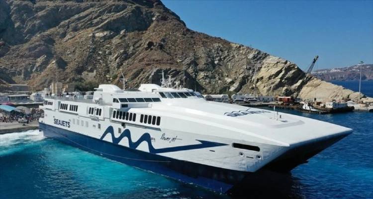 &Epsilon;&iota;&sigma;&rho;&omicron;ή &upsilon;&delta;ά&tau;&omega;&nu; &sigma;&tau;&omicron; &kappa;&alpha;&tau;&alpha;&mu;&alpha;&rho;ά&nu; POWER JET - &Epsilon;&pi;έ&sigma;&tau;&rho;&epsilon;&psi;&epsilon; &sigma;&tau;&eta; &Sigma;&alpha;&nu;&tau;&omicron;&rho;ί&nu;&eta;